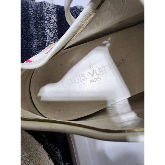Authentic Louis Vuitton 2008 Multicolored Monogram Pattern Sneakers Size 38.5 - Picture 14 of 15